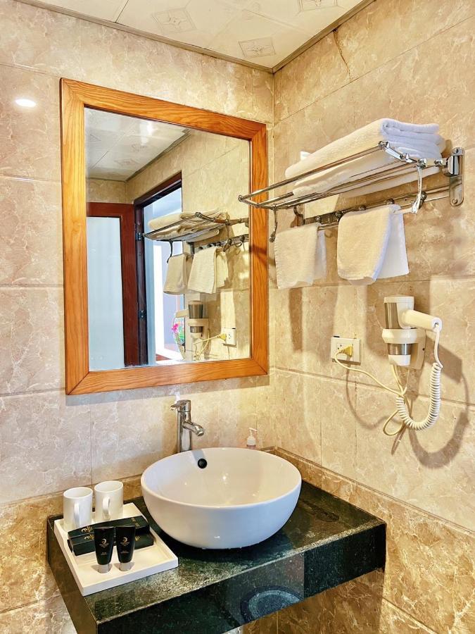 Sa Pa Moon Hotel מראה חיצוני תמונה